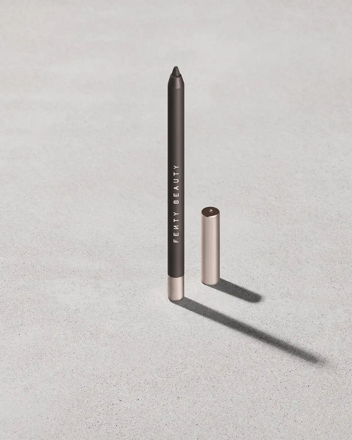 Trace'd Out Longwear Waterproof Pencil Lip Liner — Coal Blooded Main image