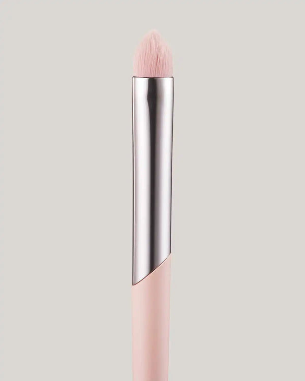 Precise Definition Eyeshadow Brush 220