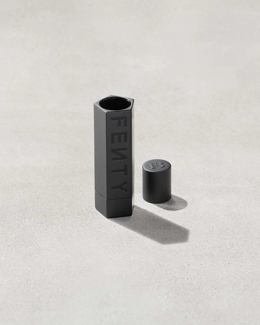Fenty Icon The Case Semi-Matte Refillable Lipstick — Matte Black