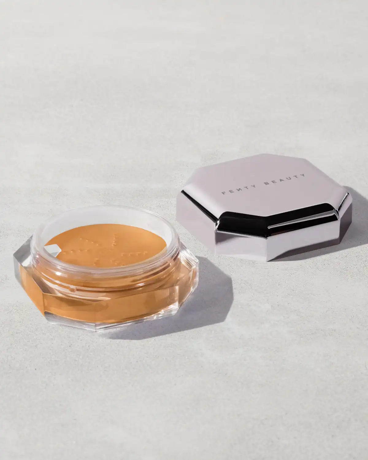 Set it Down Superfine Blurring Setting Powder — Honey Main image