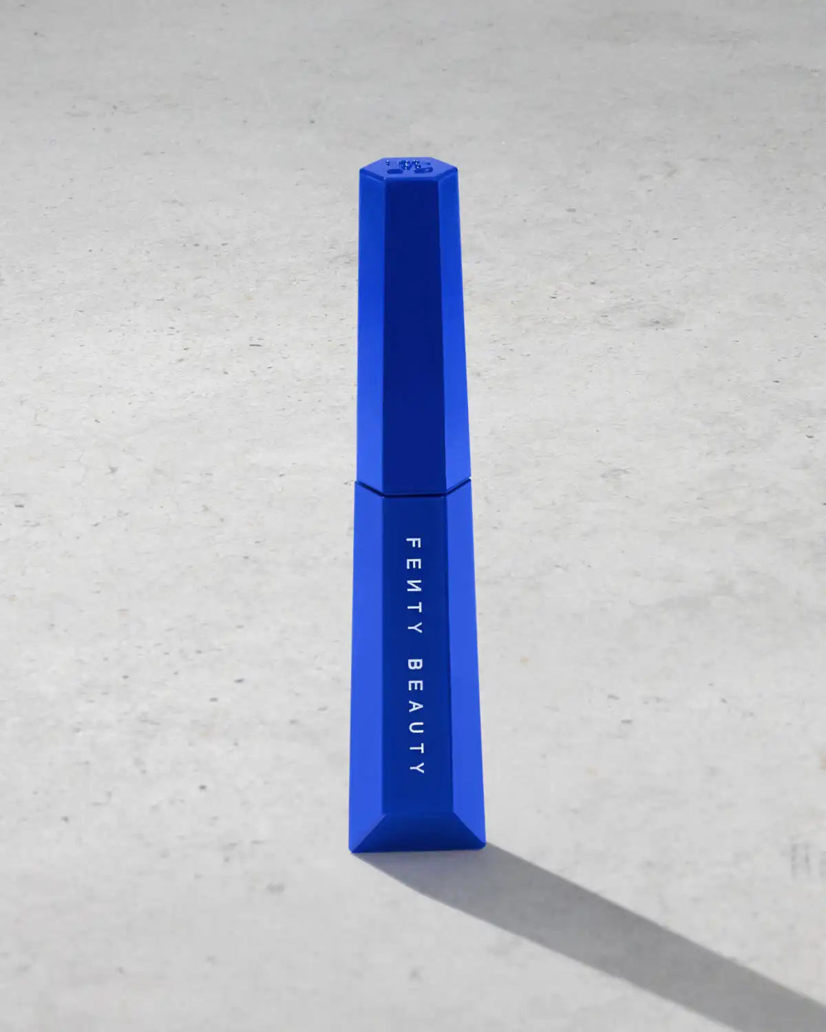 Hella Thicc Volumizing Mascara — Elec'Trip Blue Main image