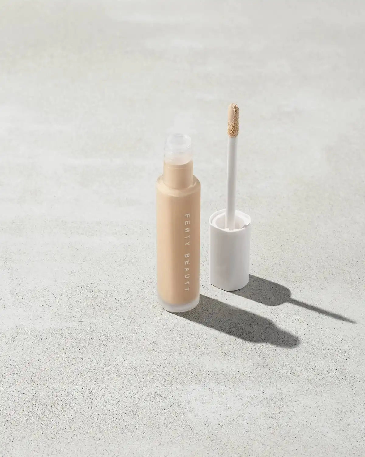 Pro Filt'r Instant Retouch Concealer — #185 Main image