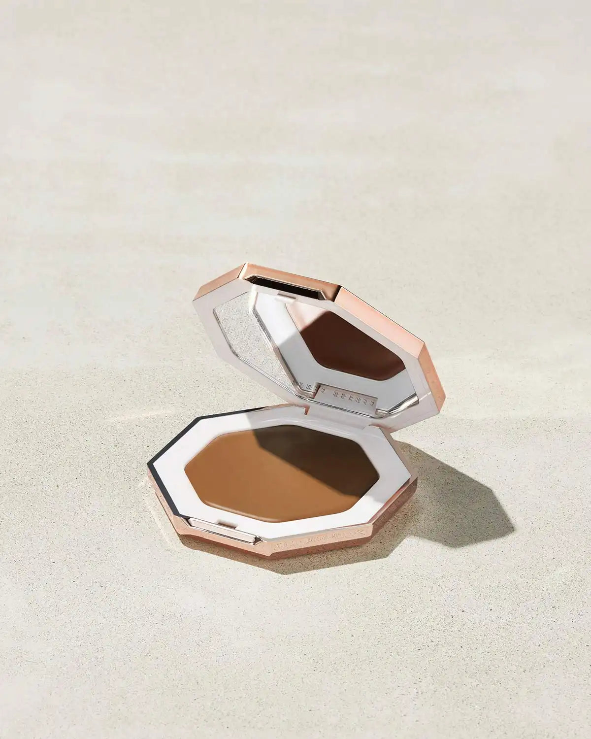 Cheeks Out Freestyle Cream Bronzer — Teddy Main image