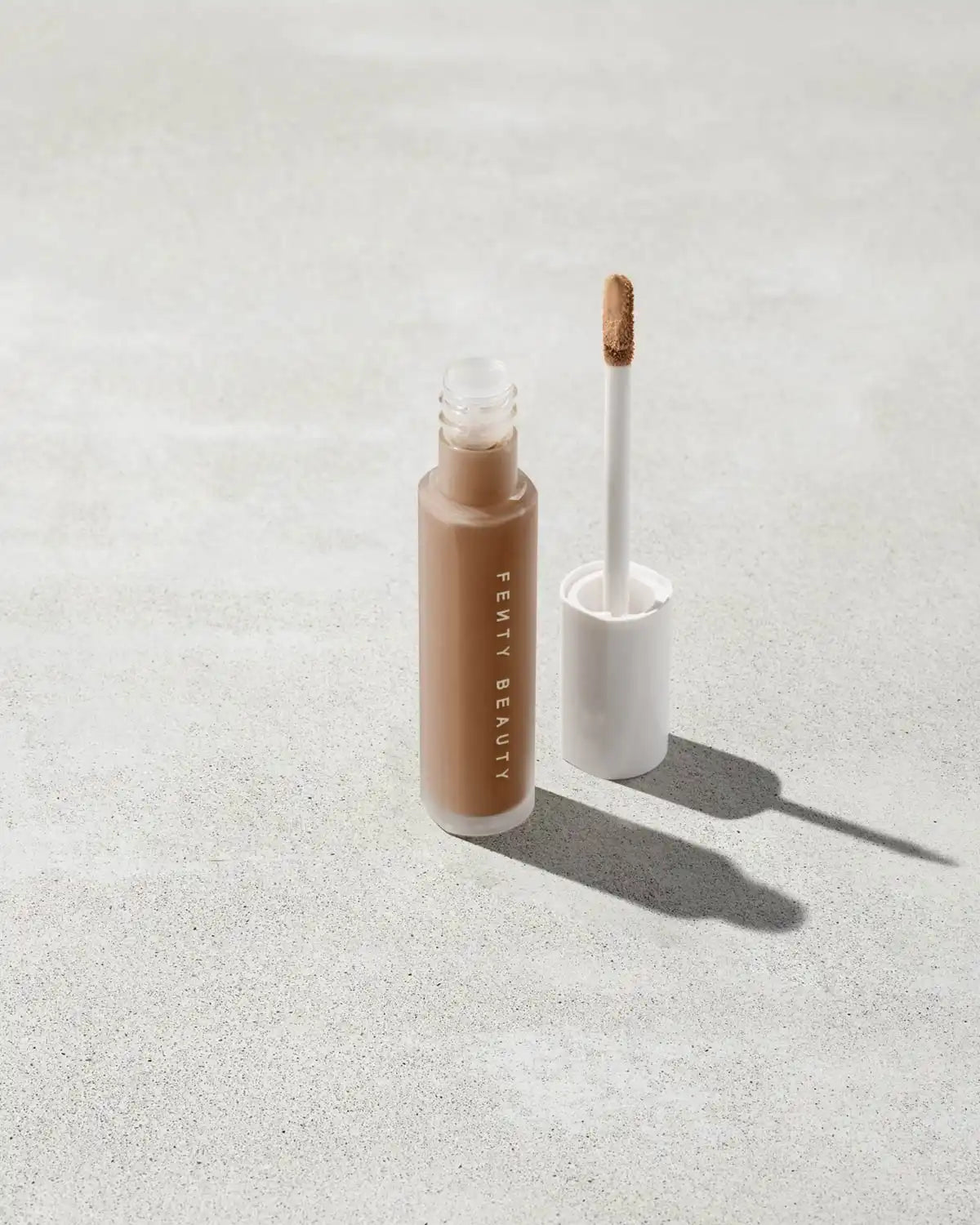 Pro Filt'r Instant Retouch Concealer — #380 Main image