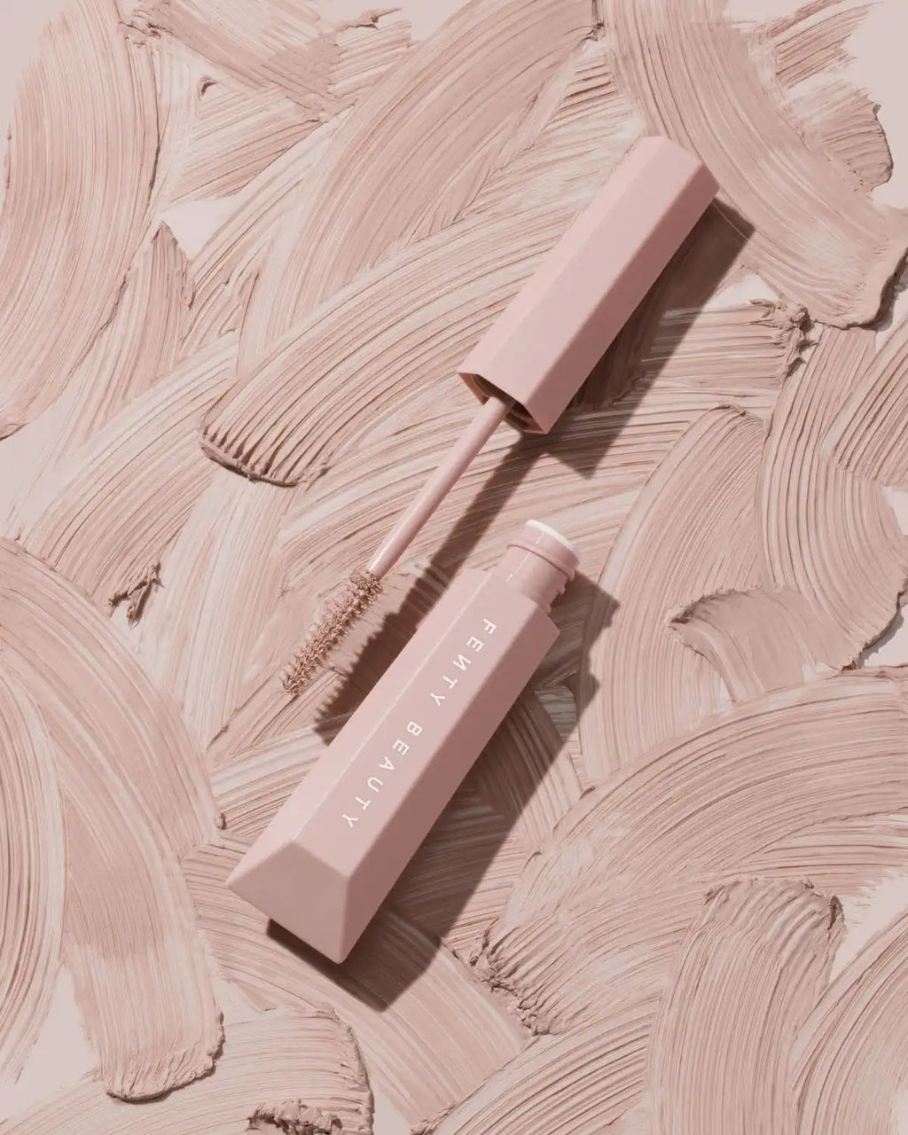 Hella Extra Mascara-Boosting Lash Primer