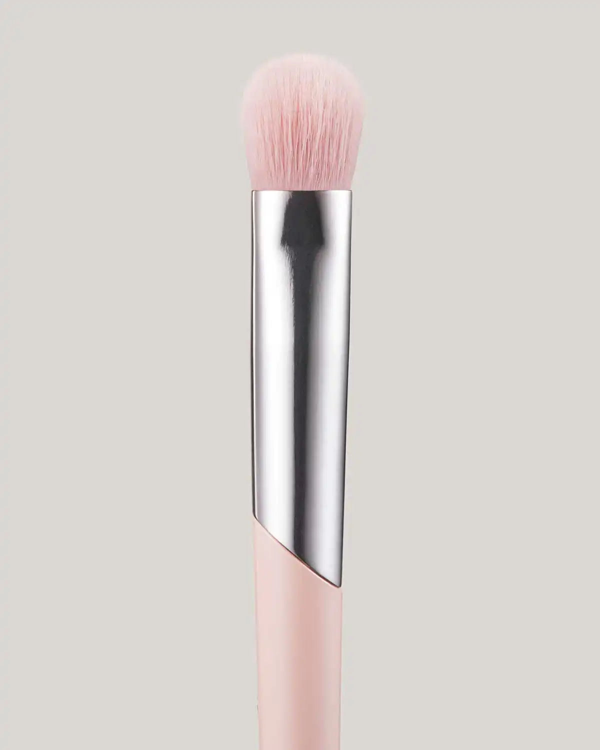 Plush Eyeshadow Brush 240