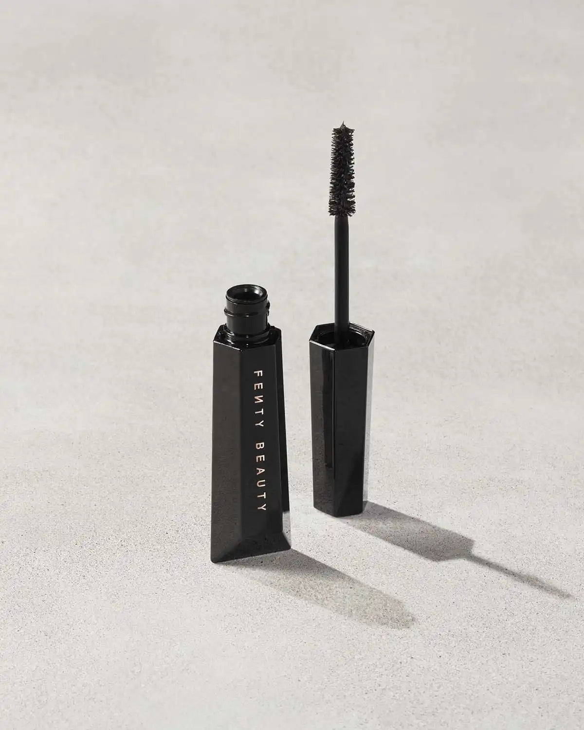 Hella Thicc Volumizing Mascara — Cuz I'm Black Main image
