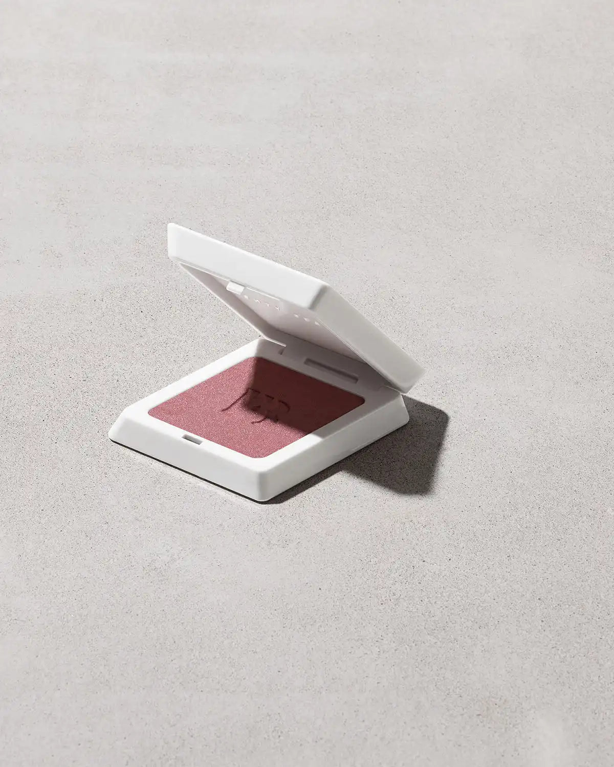 Fenty Cheeks Suede Powder Blush — Riri Main image