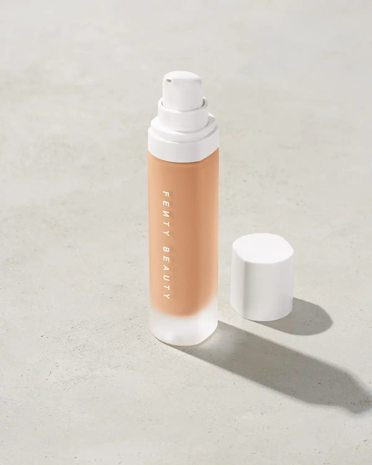 Pro Filt'r Soft Matte Longwear Foundation — #260 Main image