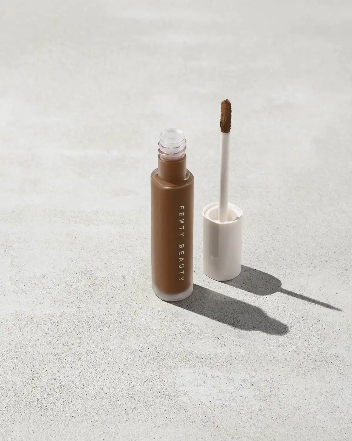 Pro Filt'r Instant Retouch Concealer — #470 Main image