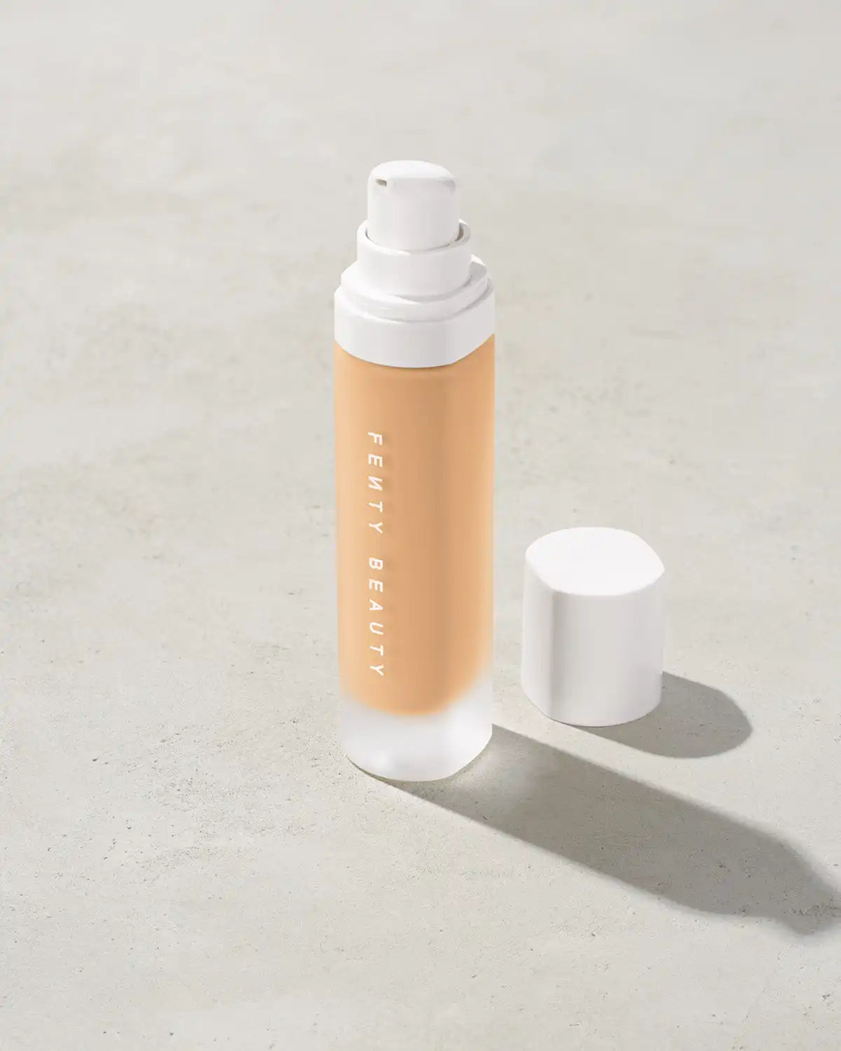 Pro Filt'r Soft Matte Longwear Foundation — #210 Main image