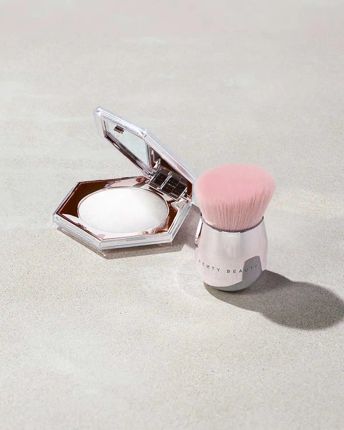 Face & Body Kabuki Brush 160 Secondary image