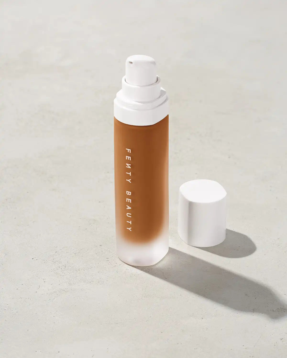 Pro Filt'r Soft Matte Longwear Foundation — #440 Main image