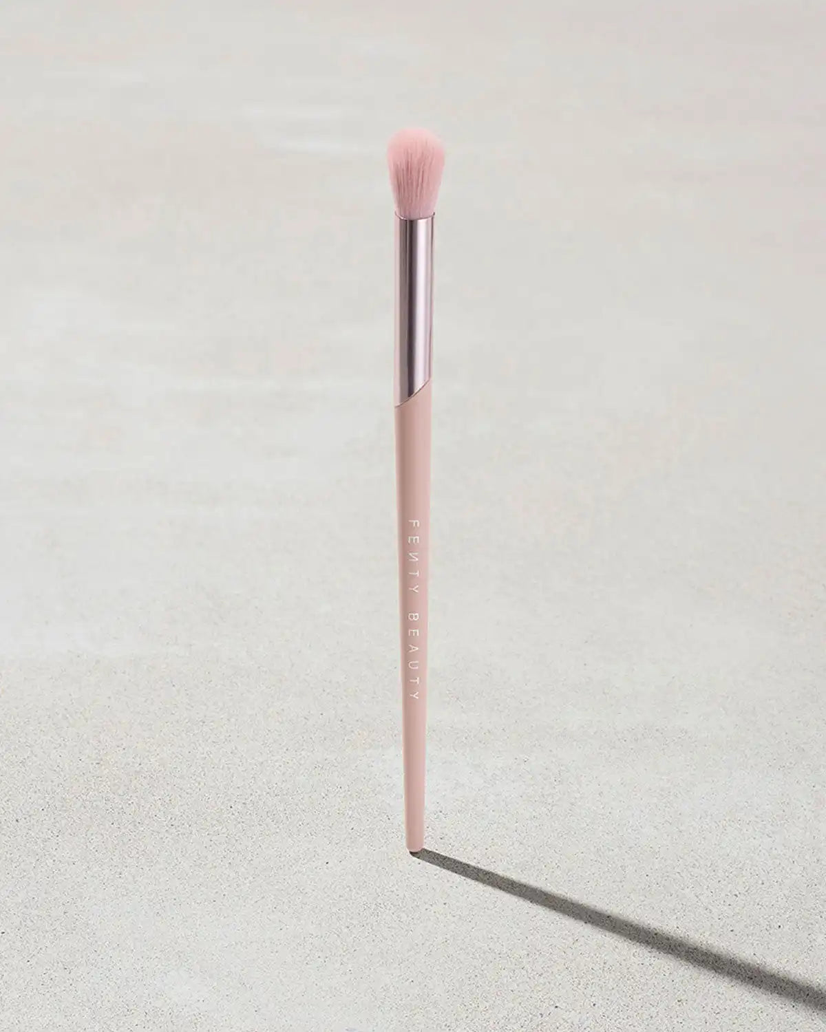 Tapered Blending Brush 210 Main image