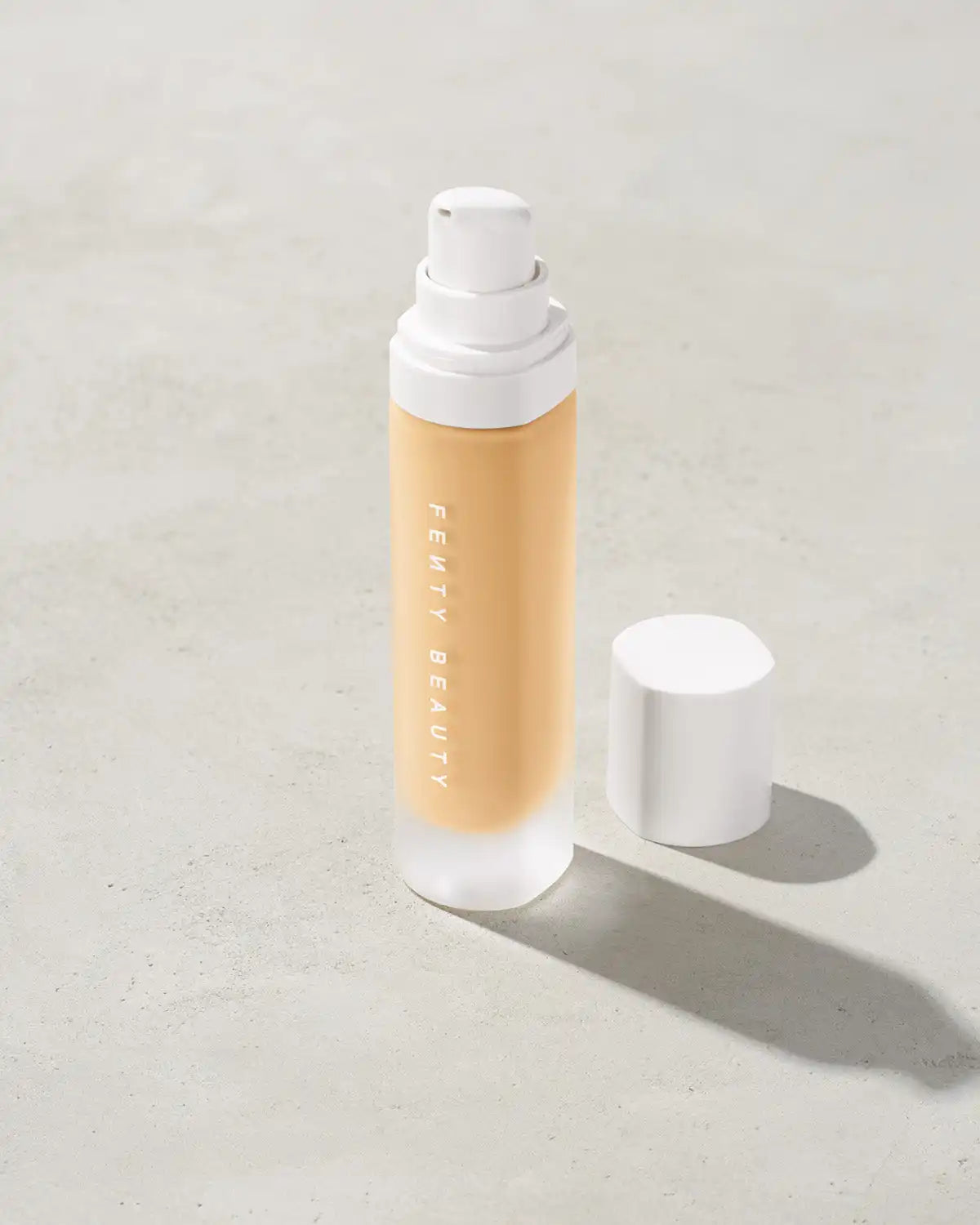 Pro Filt'r Soft Matte Longwear Foundation — #130 Main image