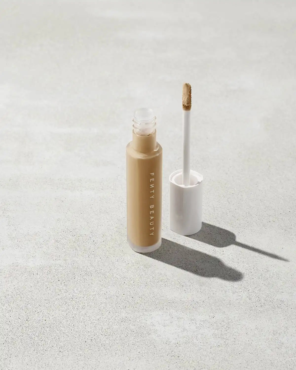 Pro Filt'r Instant Retouch Concealer — #350 Main image