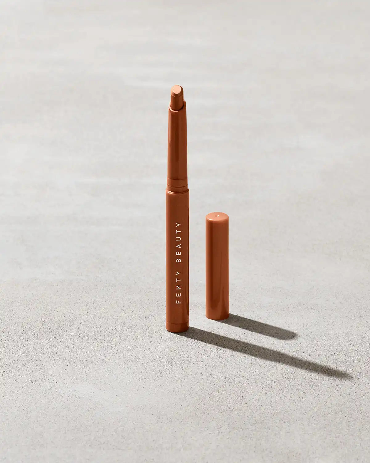Shadowstix Longwear Eyeshadow Stick — U Ain't Reddy Main image