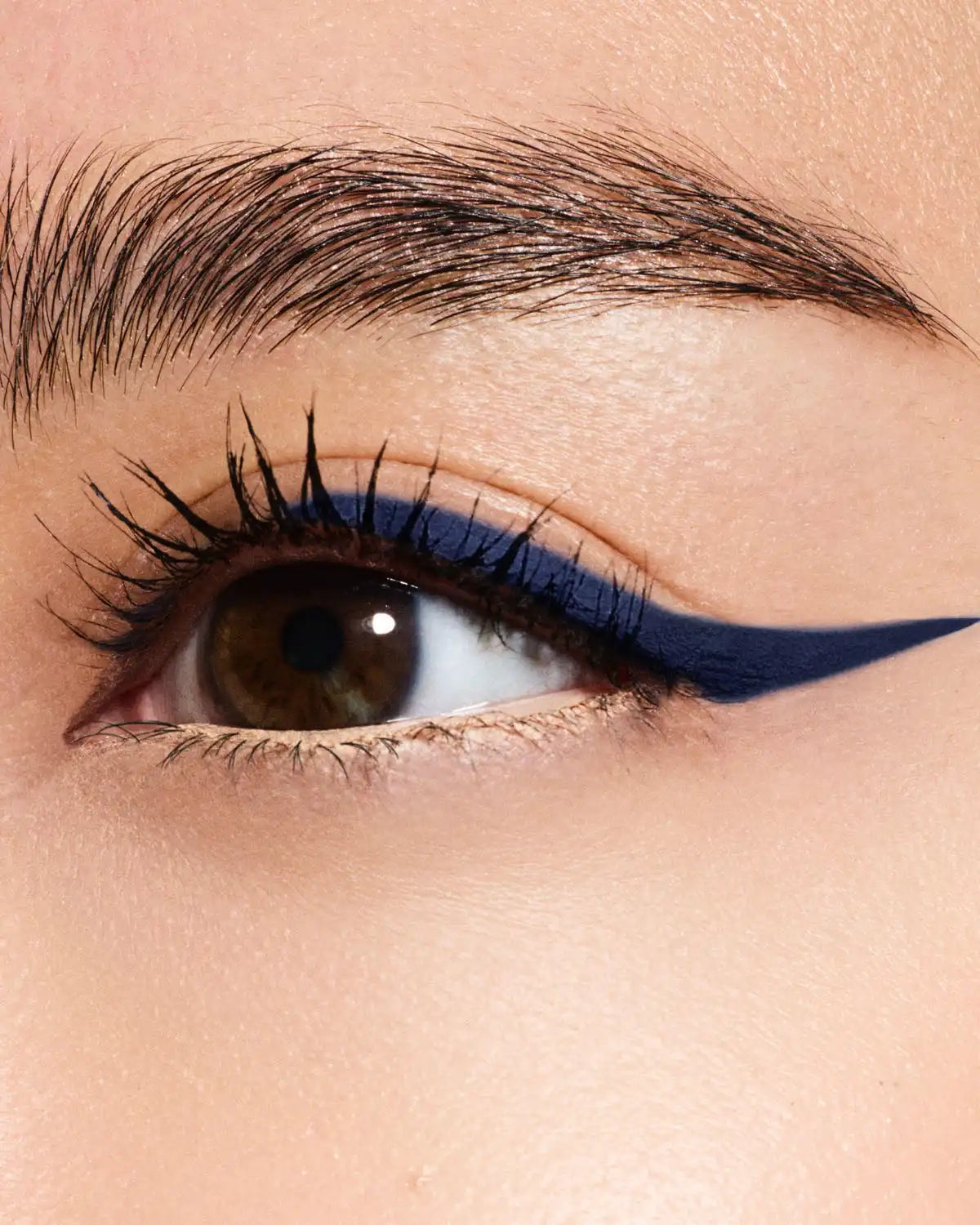 Fine Linez Lash Line-Enhancing Eyeliner — The Navy Secondary image