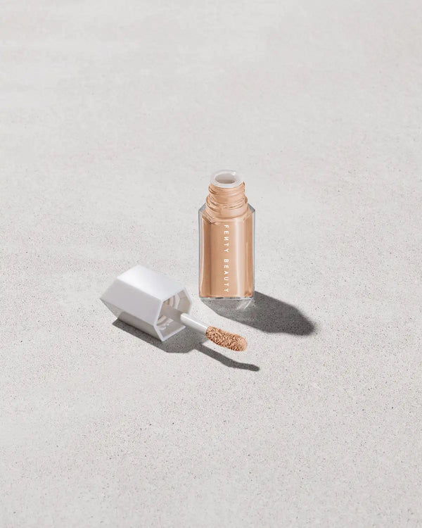 We're Even Hydrating Longwear Concealer — 260N