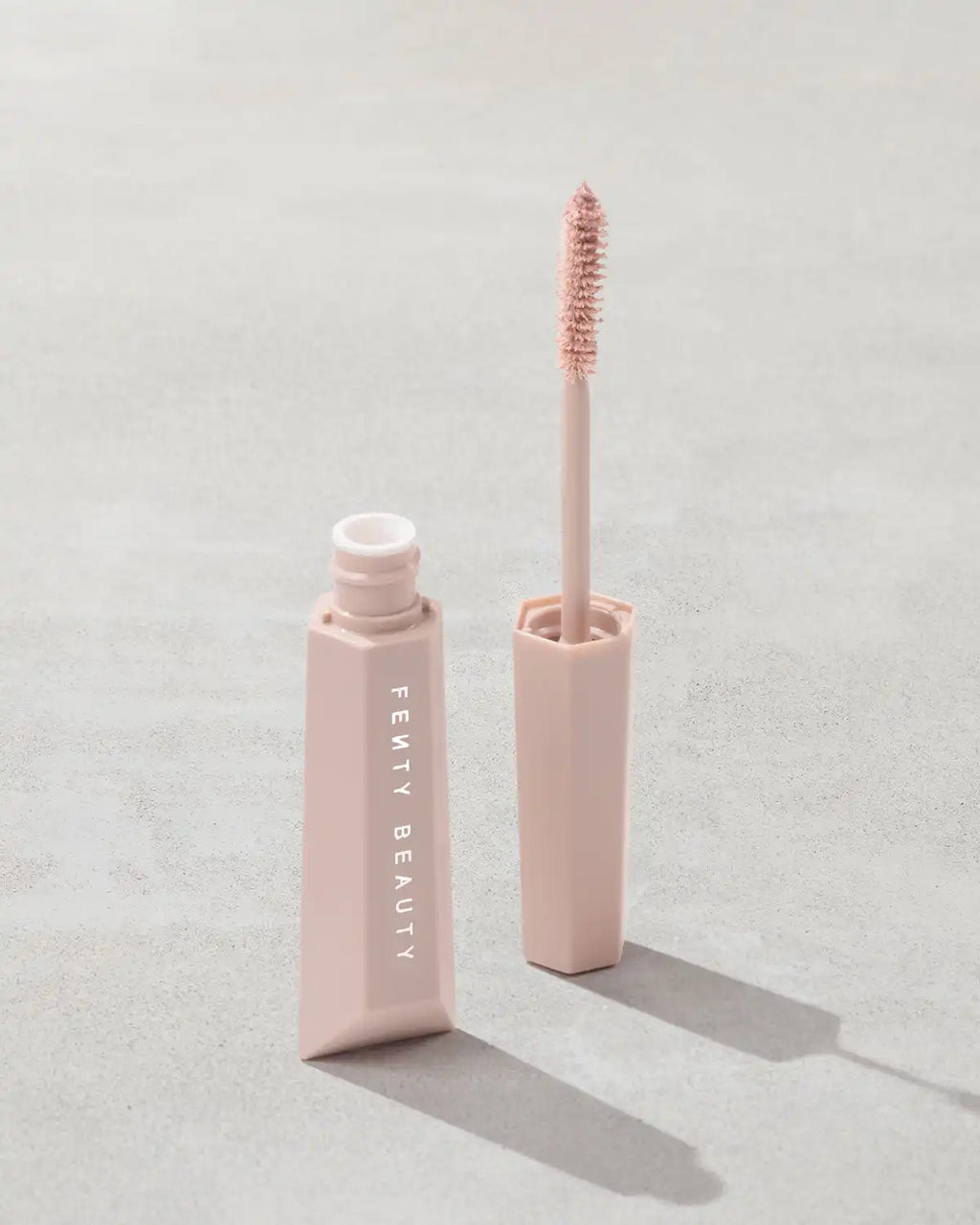 Hella Extra Mascara-Boosting Lash Primer